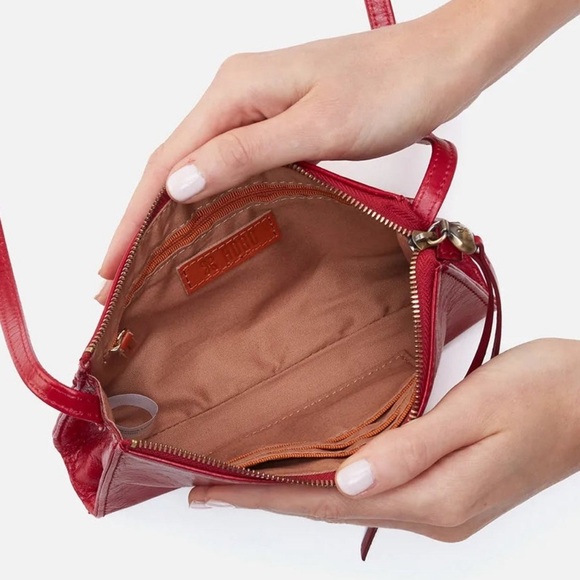 НОВО Jewel Leather Crossbody Bag Cranberry Red Small Bag Purse AUTHENTIC - Picture 2 of 9